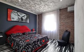 Diaboliko Apartment